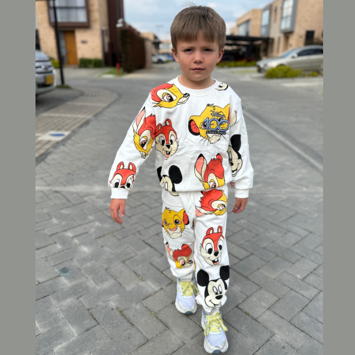 CONJUNTO SUDADERA ALVIN Y REY LEON