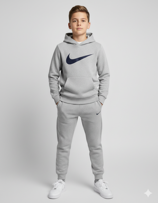 CONJUNTO SUDADERA NIKE GRIS