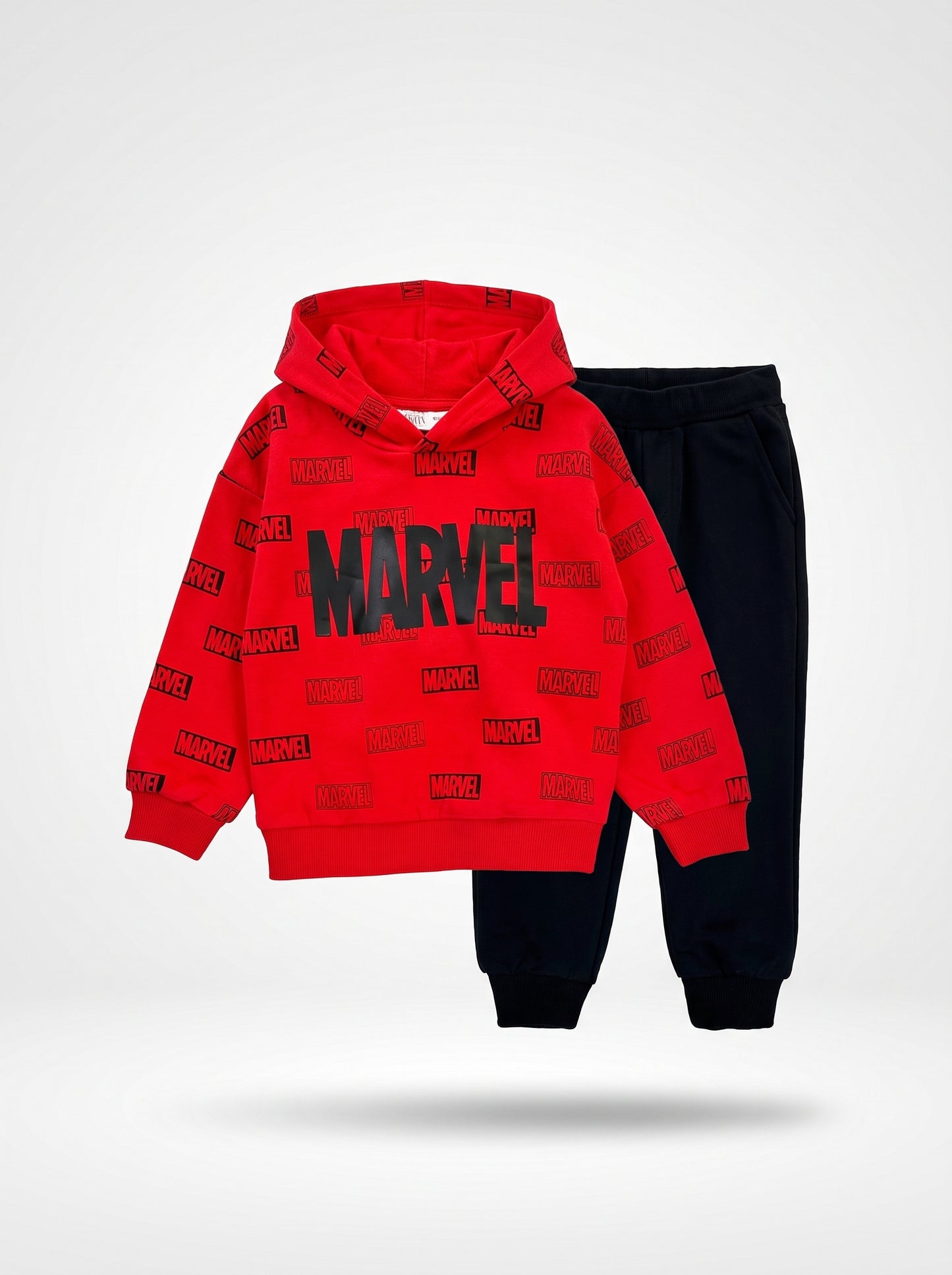 CONJUNTO SUDADERA MARVEL ROJA